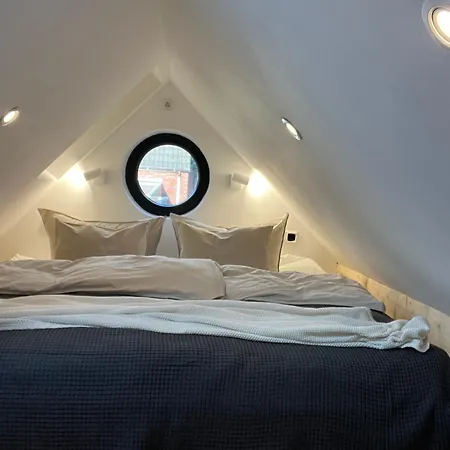 Luettje Huus Emden- Tiny House Zentral Am Hafen & Otto Huus Casa de Férias