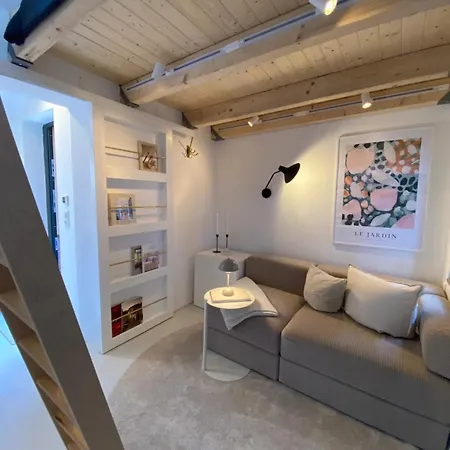 Luettje Huus Emden- Tiny House Zentral Am Hafen & Otto Huus